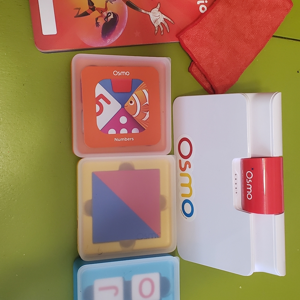 Osmo for kindle fire set  (2 osmo sets and 1super studio set)